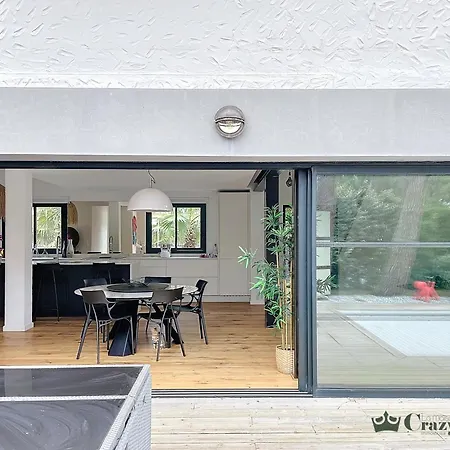 Villa Chiberta I Pool I 2 Minutes Walk I 10 Pax I Parkings